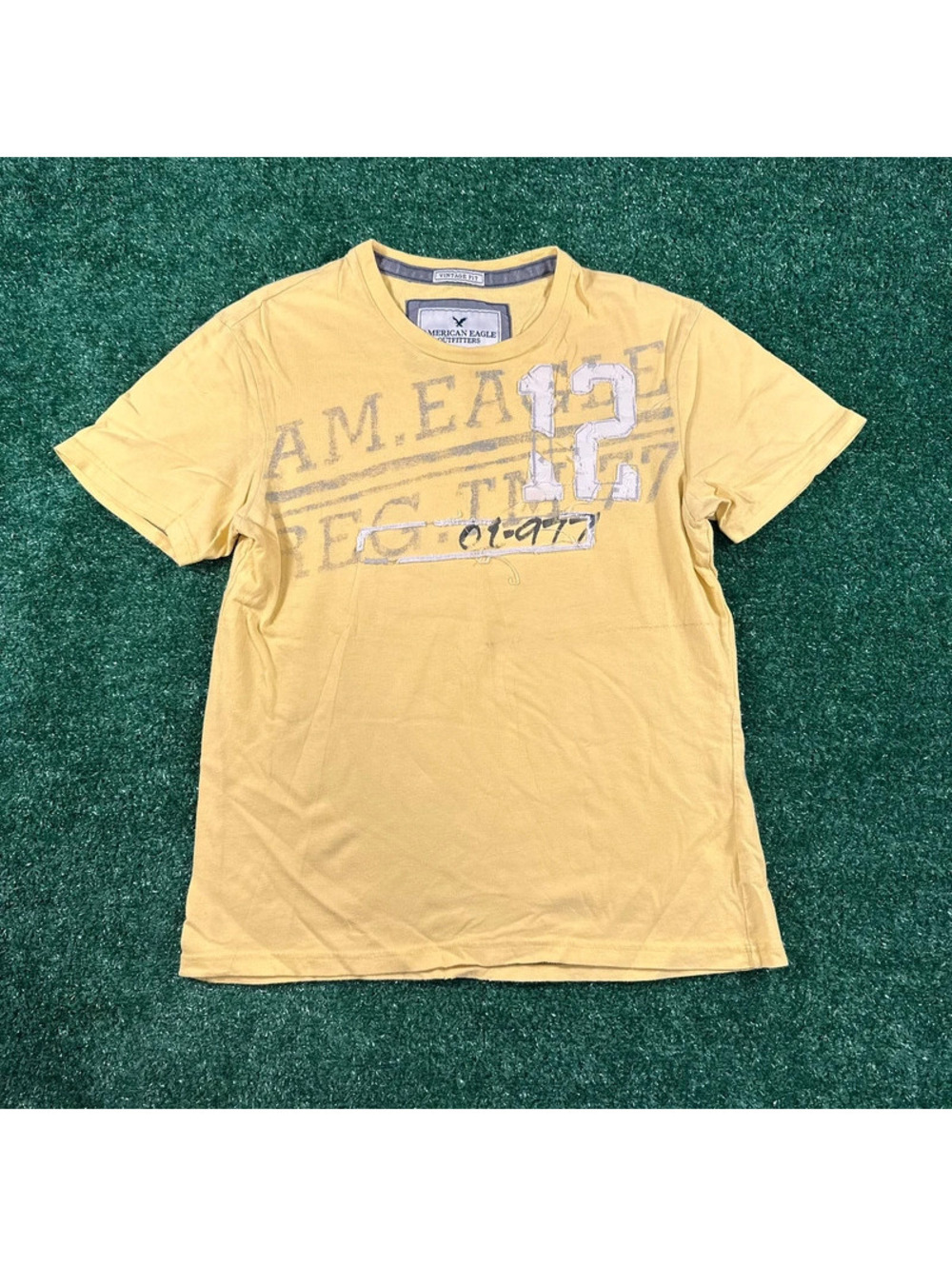 Y2K American Eagle butter yellow vintage fit shirt size medium men’s